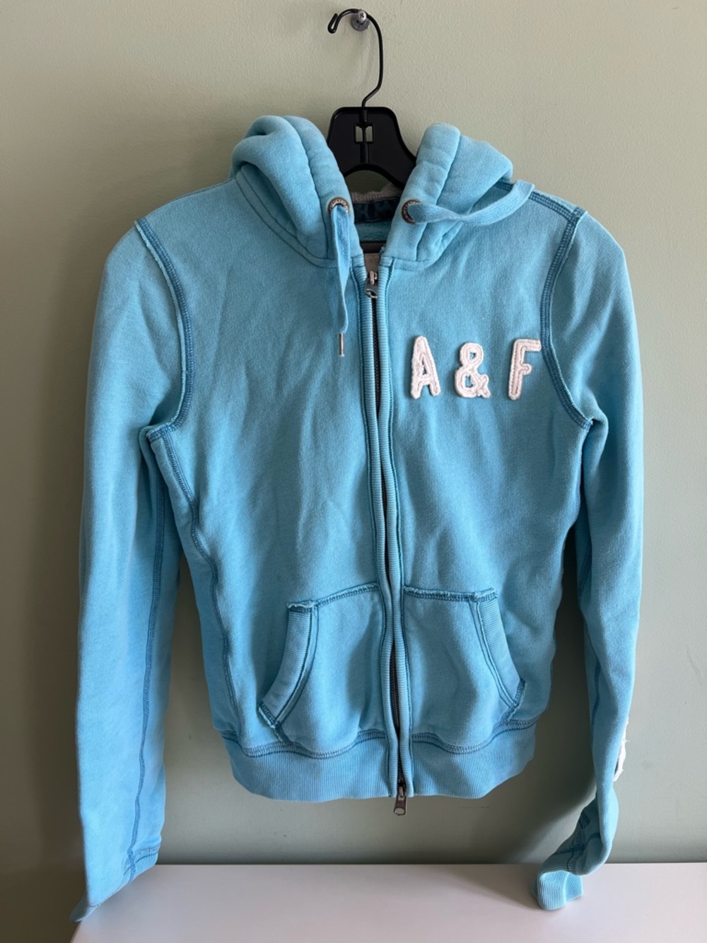 Abercrombie & Fitch Light Blue ladies Hooded Zip-Up Sweatshirt size S